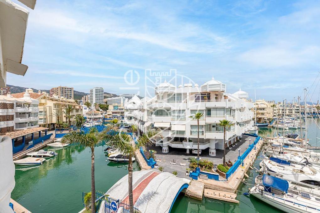 Apartamento Puerto De Holiday Vistas Al Mar Y Yates Con Piscina Malaga *