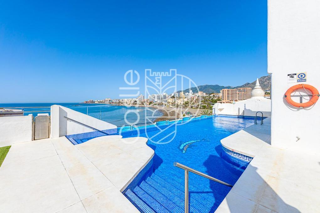 Apartamento Puerto De Holiday Vistas Al Mar Y Yates Con Piscina Malaga *