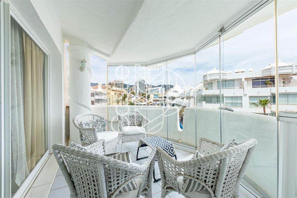 Apartamento Puerto De Holiday Vistas Al Mar Y Yates Con Piscina Malaga Benalmádena